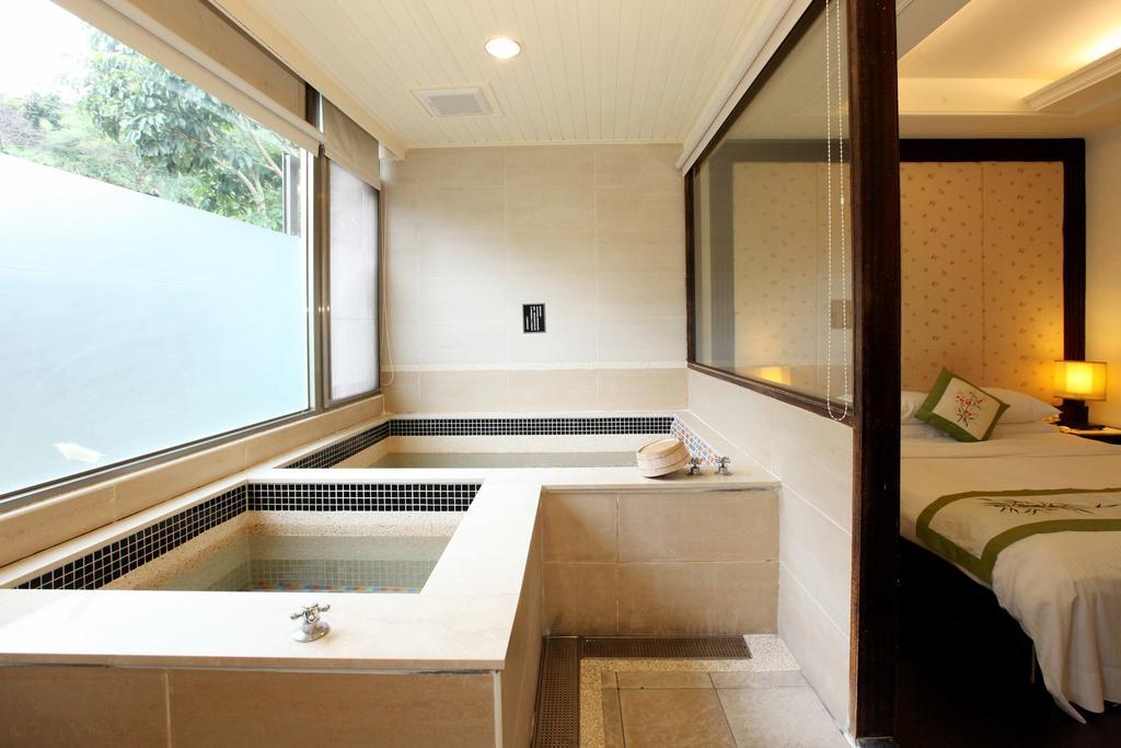 Beauty Garden Hotel Wulai Exteriör bild